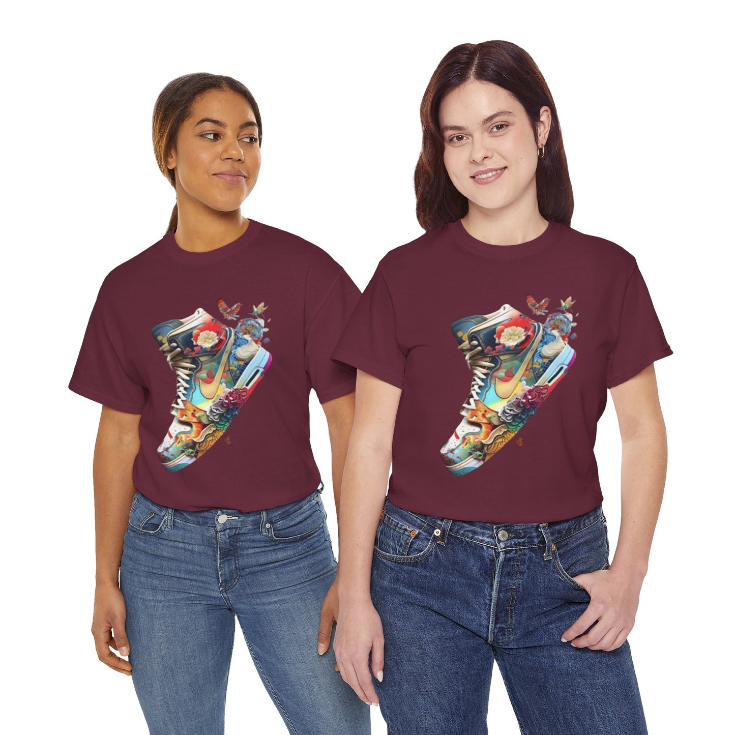 UNIQUE SNEAKER UNISEX T SHIRTS