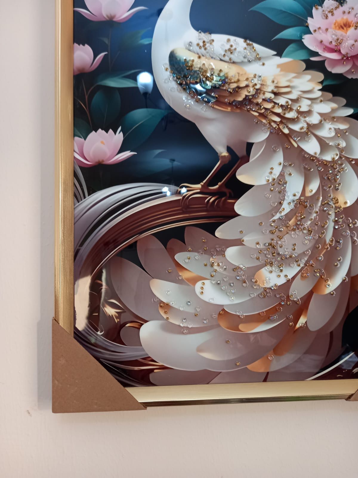 BEAUTIFUL STONED PEACOCK ACRYLIC WALL FRAME FOR YOUR HOME AND OFFICES,THE SPARKLING 3D EFFECT MAKES IT A PERFECT PIECE TO BEAUTIFY YOUR SPACE.IT IS SO ELEGANT