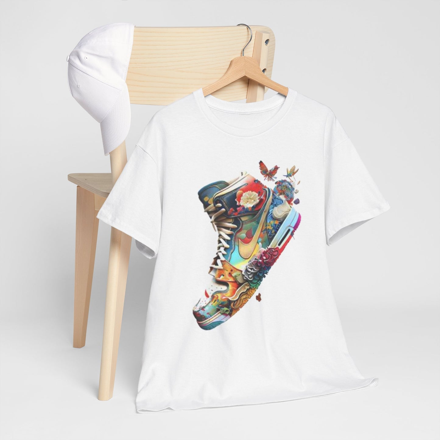 UNIQUE SNEAKER UNISEX T SHIRTS